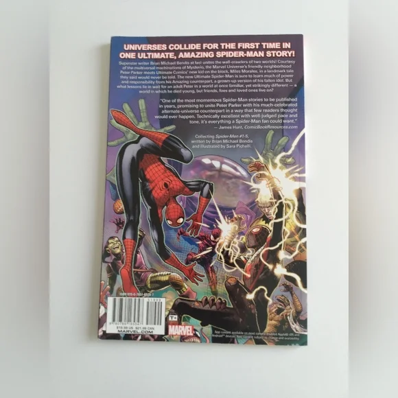 Marvel Spider-Men Comic - Picture 4 of 4